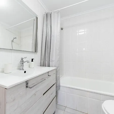 One Bedroom Flat Close To The Appartement *