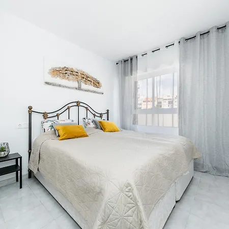 One Bedroom Flat Close To The *